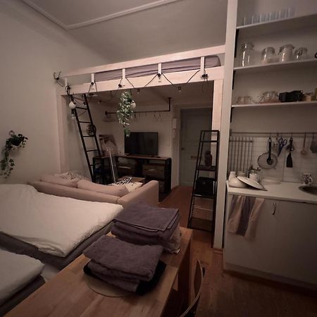 Uniikki, Kodikas Ja Supermukava Huoneisto Ydinkeskustassa! Apartment Helsinki Exterior photo